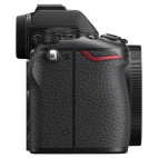 Cámara Nikon Z50 II solo cuerpo disponible en Colombia.