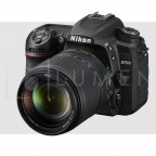 Nikon D7500 con lente 18-140mm ED VR